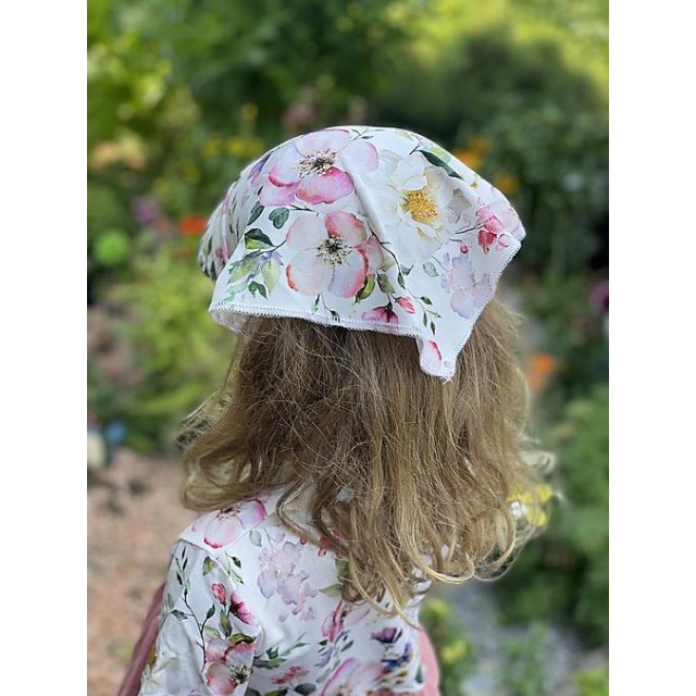 Kindermütze mit Schirm KVETY